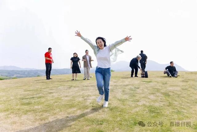 打工暂停！来日照这里，做一回「显眼包」！