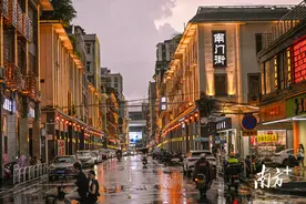 老街新生·改革蝶变丨凤城的“小城游”图片