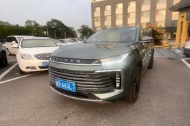 15万级中型SUV“卷王”！试驾星途凌云图片