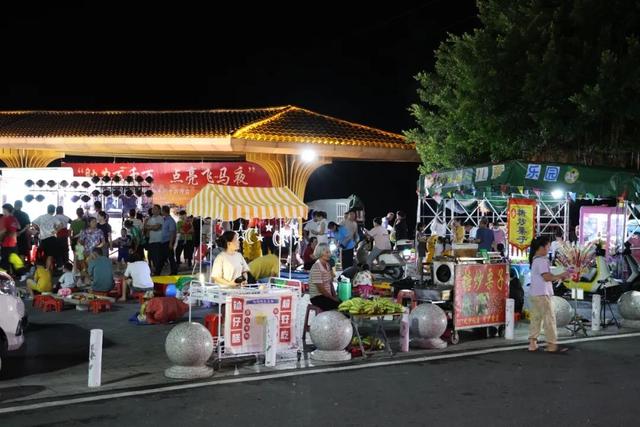 茂南文化大篷车飞马启航，流动的文化盛宴送到群众家门口