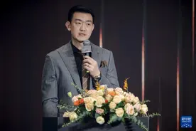 篮球——CBA：浙江广厦篮球俱乐部举行新赛季出征仪式图片