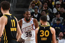 KD：库里是历史前五 他投中绝杀我并不惊讶图片