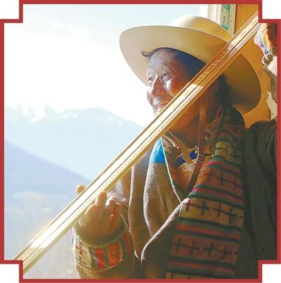 层林掩映间 藏寨经久传（走进传统村落）