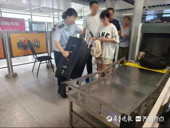 暑运送客405万人次，蓝谷快线成城市与美景的“幸福通道”