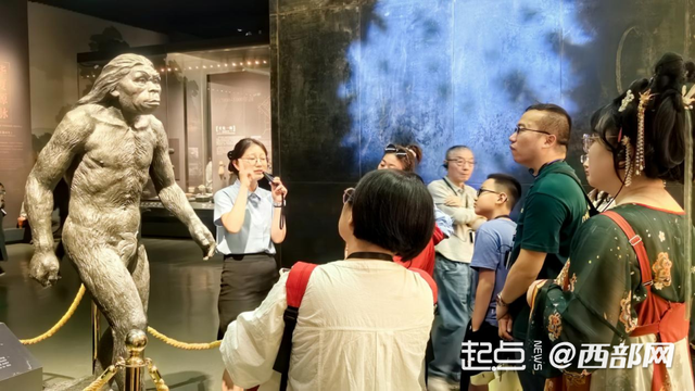 秦风唐韵引领“双节”文旅热潮 陕西揽客有道彰显“硬实力”