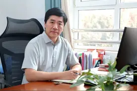 济南高新区凤凰路小学校长张宜峰：用温暖与智慧点亮每一盏心灯图片