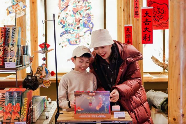 “幻乐之城”引客来 中牟新区春节文旅市场“热力值”拉满