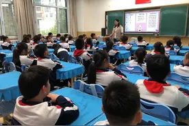 当读书日遇上海军节，双山街道举办海军节专题儿童读书会活动图片
