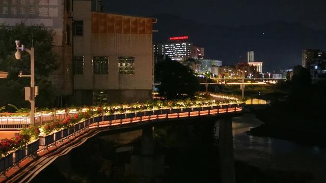 闽清夜游打卡点！梅溪休闲栈道夜景您见过么？太美了！