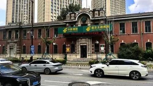 时间里的绿车 | 孙郁