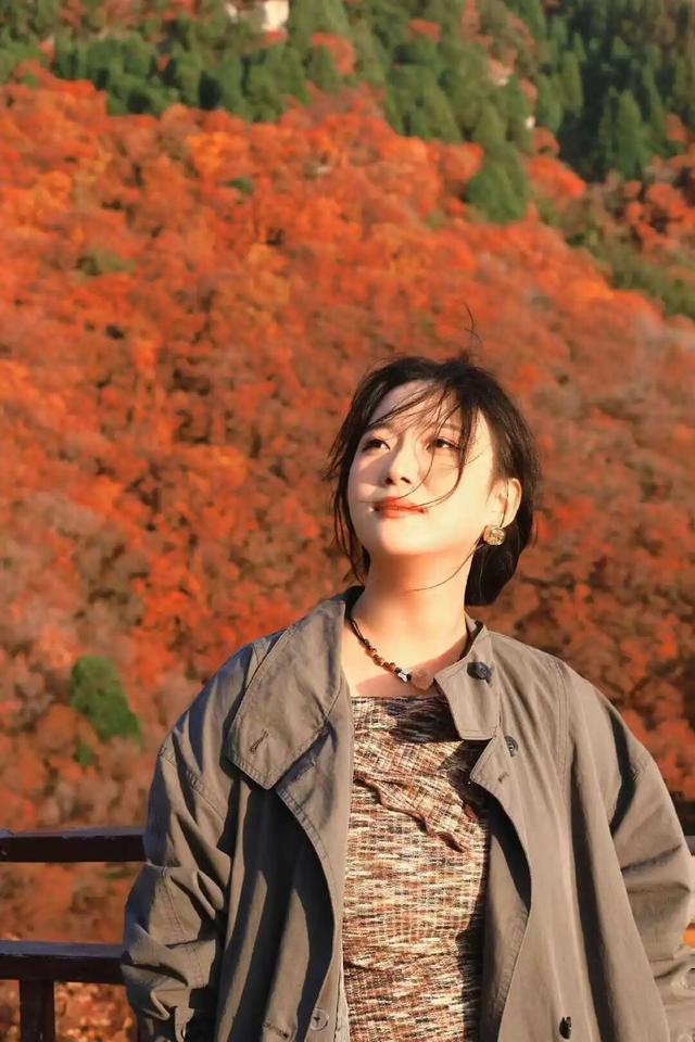 立冬已过，然红叶未落！石门坊等你来继续书写属于你的“红”！