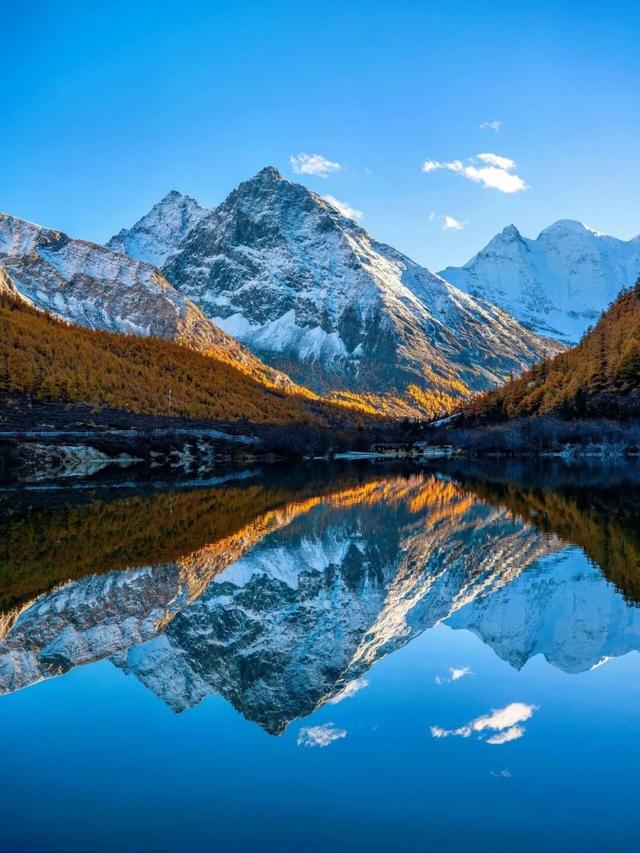 这里藏着的最美雪山，冬天超惊艳！