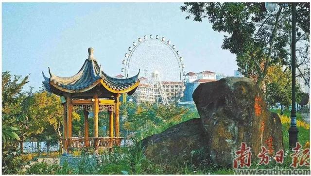 雷州水库化身“天空之镜” 一泓碧水穿城过 生态美景入画来