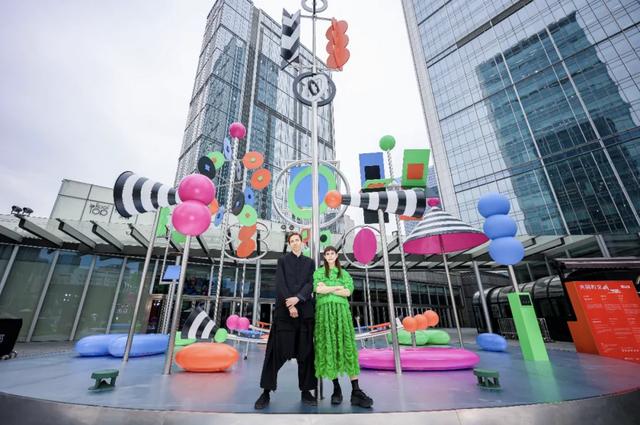 比中国年轻人更爱去成都的，居然是外国年轻人？