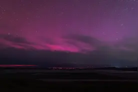 太阳活动进入高峰期大地磁暴增多，专家：对公众影响有限图片