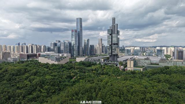 贵阳：推窗见绿、出门入园