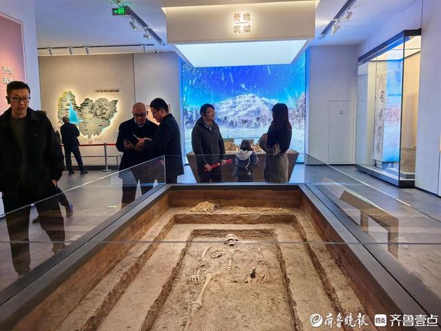 庆祝第26个中国记者节 “发现美好泰安”集中采风活动走进东平