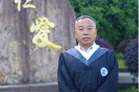 中年重启中医梦，51岁的他用行动诠释“人生不设限”图片
