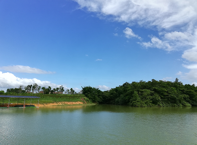 跟着赛事游鹤山！动起来！用运动方式打开鹤山～