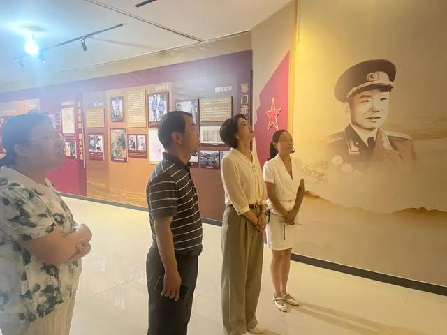杨春霞到新干县调研文旅工作