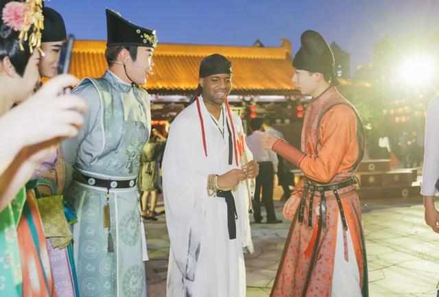 首台！首家！“入境游”消费体验再升级