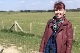 喝水过量真会“水中毒”！英国女子因喝水过多去世，医疗机构致歉图片