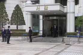 韩国法院宣判李在镕继承三星经营权一案无罪图片