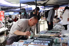 “一块石头”，火了一座城 东海迎来新一轮“水晶热”图片