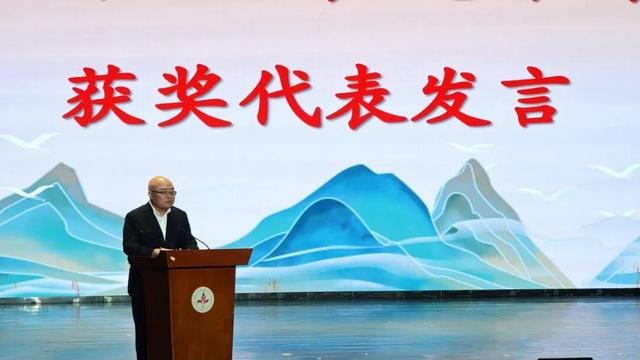 上饶文旅画册斩获全省头奖！五地佳作上榜共绘“大美上饶”