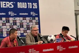 记者怒斥伊万：见过不要脸的，没见过这么不要脸的！图片