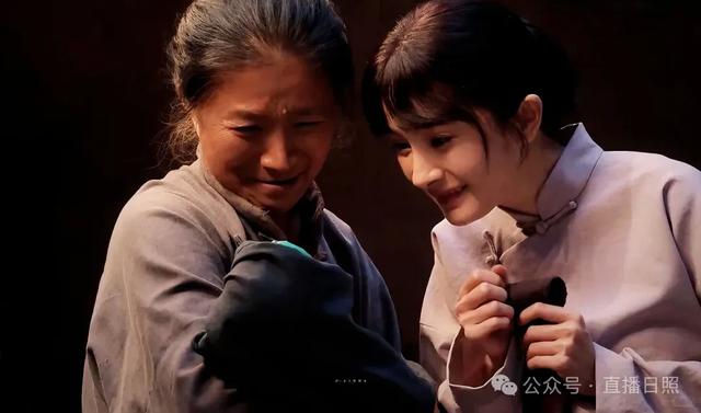 迟蓬在《生万物》把“大脚娘”演活了