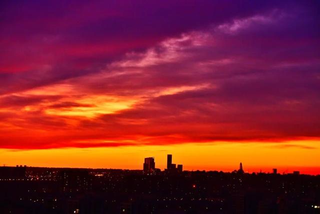 今早北京绝美朝霞，来了！