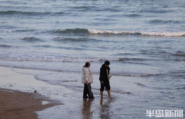 海边观夕阳
