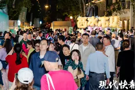 阿炳雕像落成，无锡惠山映月里打造“音乐+文商旅”城市IP图片