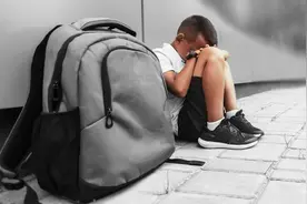 像变了个人！“初二现象”引关注，老师：班里1/3有情绪波动图片