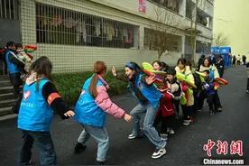 探访四川筠连县山体滑坡临时安置点：民众盼望新生活图片