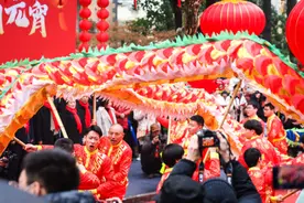 吃糖葫芦、面塑、汤圆，体验非遗文化，上海这个元宵行灯会连续19届举办图片