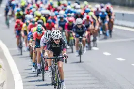 兔子、带风、跟风……自行车公路赛居然有这么多门道图片