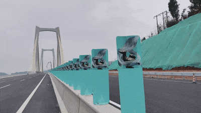 成南高速，一条流动的文化长廊