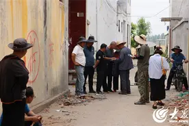 微山县驩城镇赵庄村压煤拆迁工作稳步推进图片