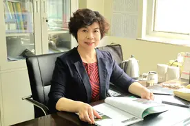 崔艳秋：绿色建筑  阳光赋能图片