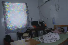 呼吸是一种奢侈：那些正经历尘肺之痛的年轻人图片