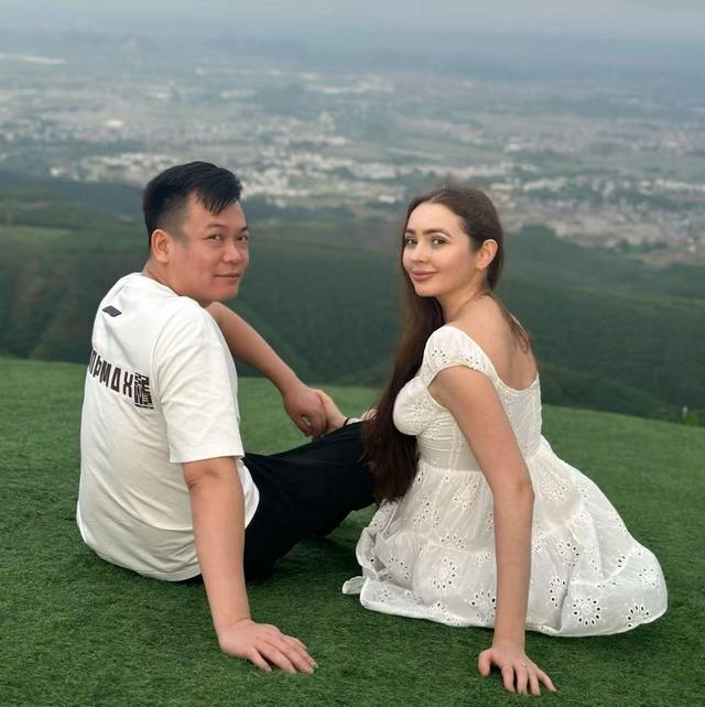 边境爱情：“渴望是真的，困难也是真的”