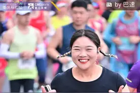 “重马胖女孩”回应意外出圈：曾是8块腹肌的“追风少女”图片