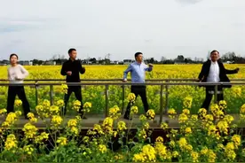 “生活不易，镇长卖艺”，多地乡村干部开始“卖艺”宣传自家文旅图片