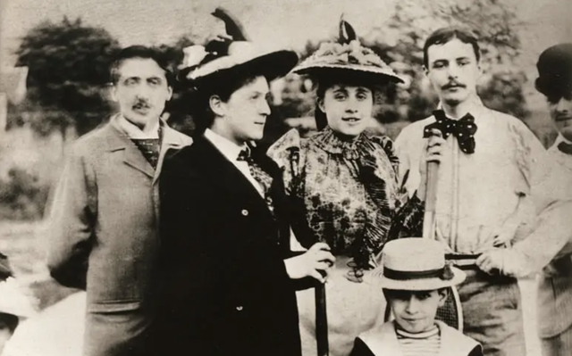 《追忆逝水年华》：生活的秘密，就藏在已经流逝的时间中