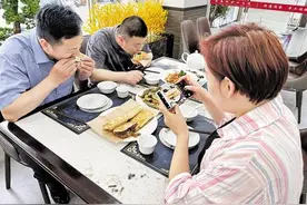 大河之北·河北非遗文化解读 美食篇｜驴肉火烧：至味乡愁图片