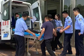 暖心救助！巨野公安迅速行动，助心脏病患者脱险康复图片