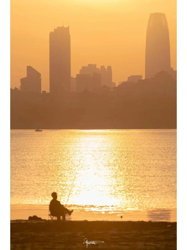 来江西，追不一样的“星”！