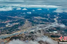 平陆运河企石枢纽上闸首输水廊道“鹅颈段”施工全部完成图片